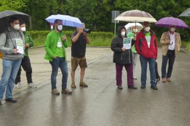 Demo Mobilitätswende mit Abstand und Presse